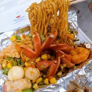 Hình ảnh Mì trộn Indomie thập cẩm