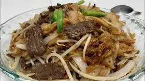 Hình ảnh Hủ tiếu xào khô bò