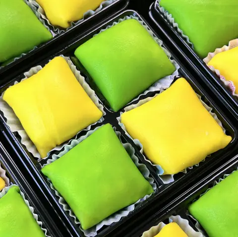 Hình ảnh Bánh Crepe Sầu Riêng - Đông Bắc