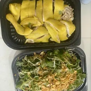 Hình ảnh Gỏi gà nửa con
