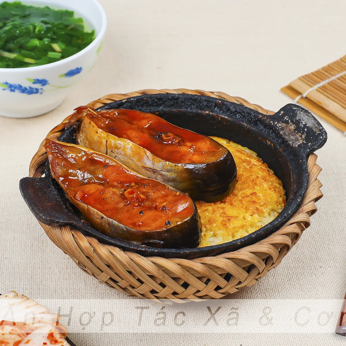 Hình ảnh Cơm Niêu 2 Mặt Cá Kho 