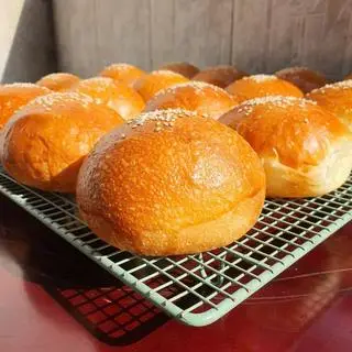 Hình ảnh Bánh mì tròn - túi 4 cái