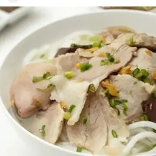 Hình ảnh Bánh canh thịt nạc trứng cút