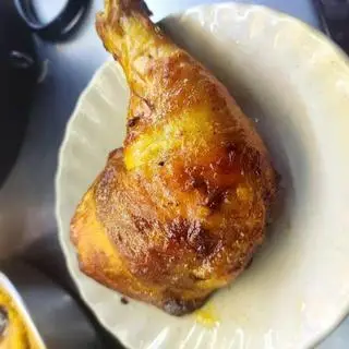 Hình ảnh Đùi gà nướng