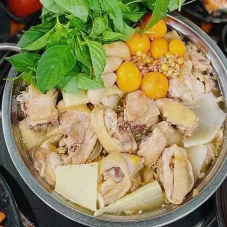 Hình ảnh Quán Hội Ngộ 3 - Lẩu Gà Lá É Phú Yên - Dương Quảng Hàm
