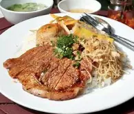 Hình ảnh Cơm sườn bì chả