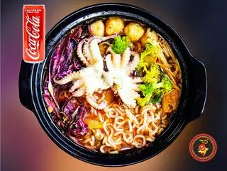 Hình ảnh COMBO Mì Bạch Tuộc + Nước Uống