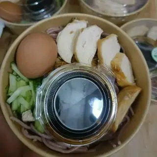 Hình ảnh Bún gạo lứt ức gà - hột gà