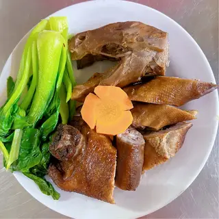 Hình ảnh Phần đầu cổ vịt