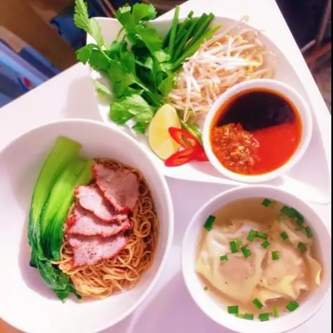 Hình ảnh Nhỏ Xíu Xiu - Mì Hoành Thánh Xá Xíu & Bò Kho Hủ Tiếu - Nguyễn Trọng Tuyển