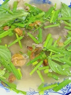 Hình ảnh Chén sụn riêng kèm nước dùng