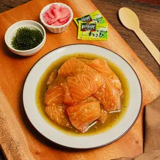 Hình ảnh Cá Hồi Sốt Thái Xanh Lớn 300gr