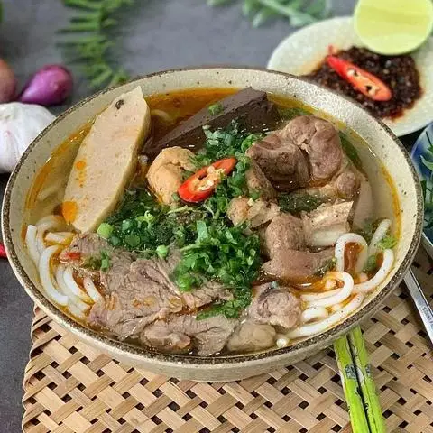 Hình ảnh Bún Sườn Bò Thố Đá Sông Hương - Đường Số 5