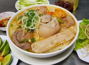 Hình ảnh Bún bò