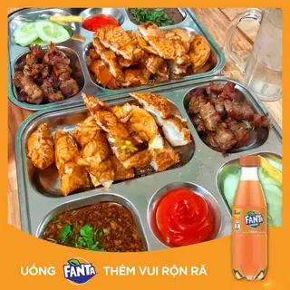 Hình ảnh Combo  2 Bánh Mỳ - 1 xiên - Fanta