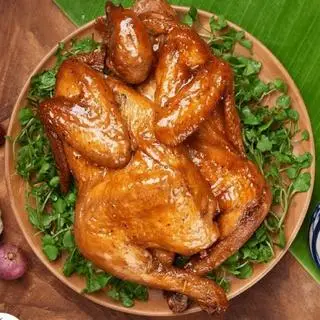 Hình ảnh Gà nướng ngũ vị - nguyên con