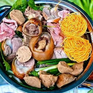 Hình ảnh Lẩu bò thập cẩm nhỏ (2-3 người)
