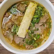 Hình ảnh Bún bò nạm chả