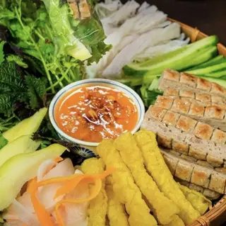 Hình ảnh Nem phần 1 người