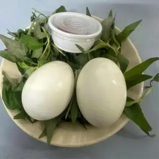 Hình ảnh Hột vịt lộn - 2 trứng