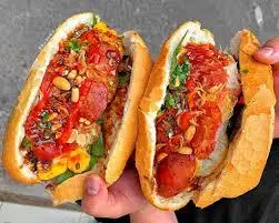 Hình ảnh Bánh Mì Trứng- Lạp Sườn