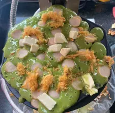 Hình ảnh Bánh trứng vị trà xanh thập cẩm