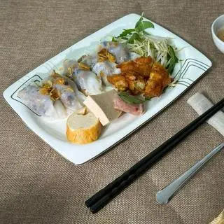 Hình ảnh Bánh ướt chả lụa - bánh tôm