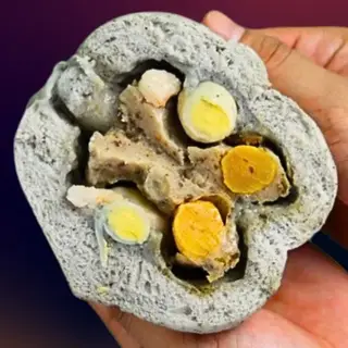 Hình ảnh Bánh bao tôm thịt trứng muối