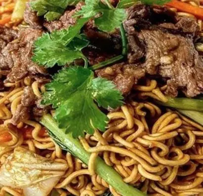 Hình ảnh Mì xào bò