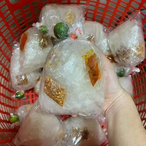 Hình ảnh Ăn Vặt & Bánh Tráng - Đường 3B