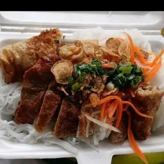 Hình ảnh Bún thịt nướng -nem lụi