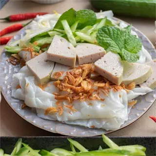 Hình ảnh Bánh ướt nóng thập cẩm