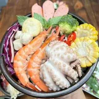 Hình ảnh Mì cay lẩu Thái hải sản