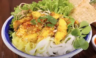 Hình ảnh Mì quảng cá lóc