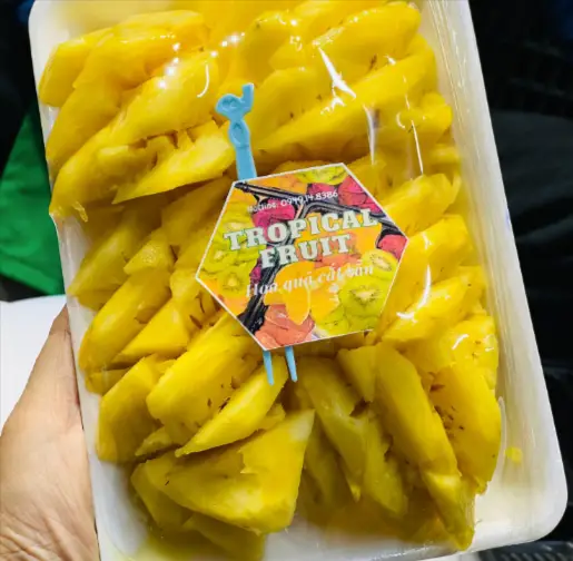 Hình ảnh Khay dứa gọt sẵn