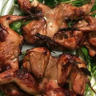 Hình ảnh Chim cút nướng muối ớt(3con)