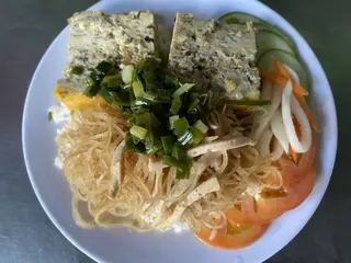 Hình ảnh Cơm bì chả