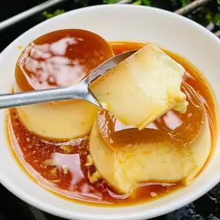 Hình ảnh Bánh flan truyền thống