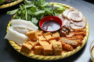 Hình ảnh Bún đậu nem chiên
