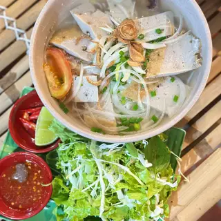 Hình ảnh Bún chả cá đặc biệt