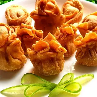 Hình ảnh Hoành thánh chiên
