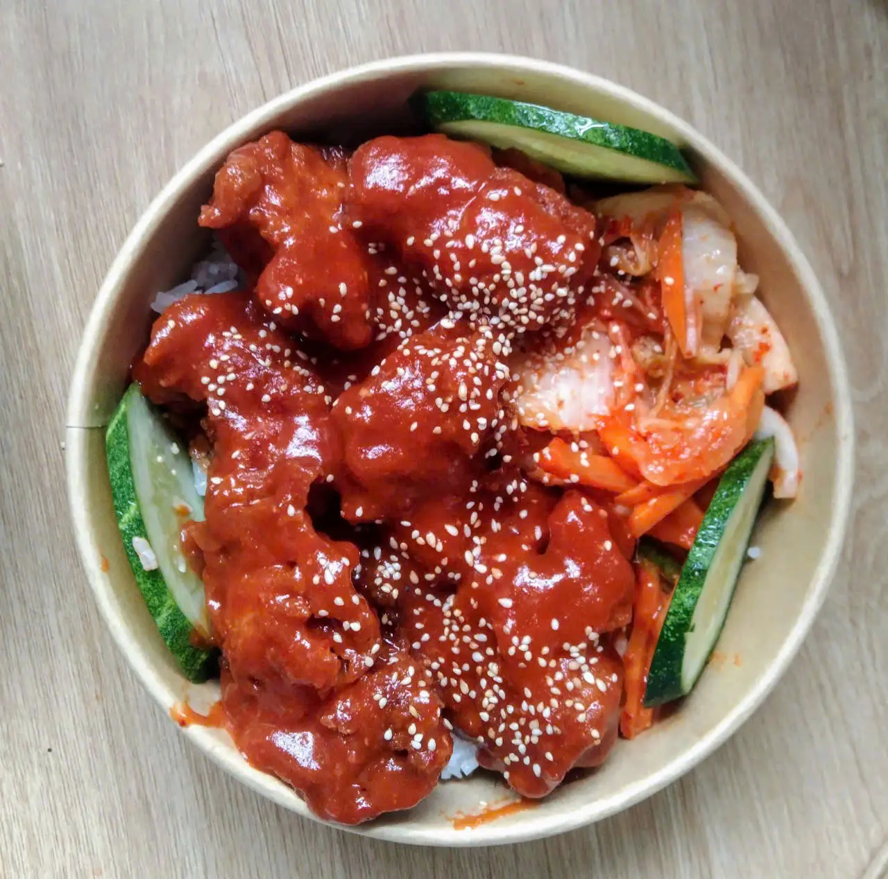 Hình ảnh Cơm gà sốt cay