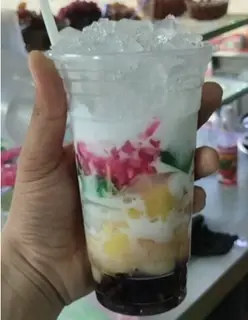 Hình ảnh Chè 3 màu sầu riêng