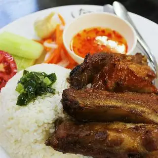 Hình ảnh Cơm sườn cọng