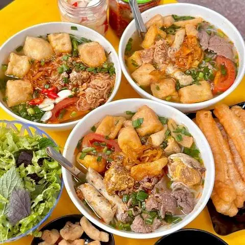 Hình ảnh Bún Riêu Cua Tóp Mỡ - Chan Chan - Tô Hiệu