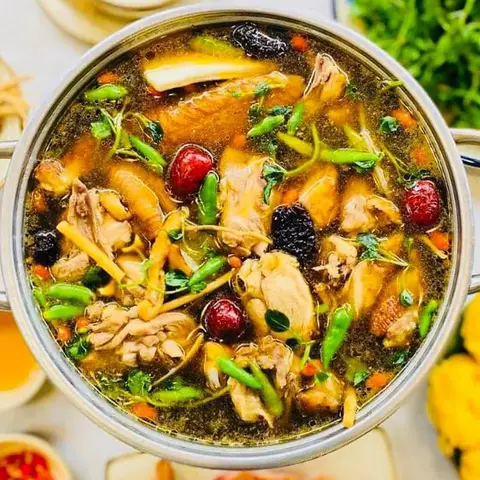 Hình ảnh Ông Mập Quán - Gà Tiềm Ớt Hiểm - Song Hành