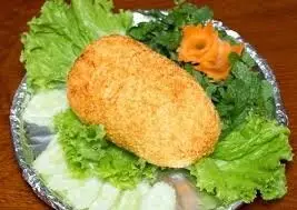 Hình ảnh Gà không lối thoát nửa con