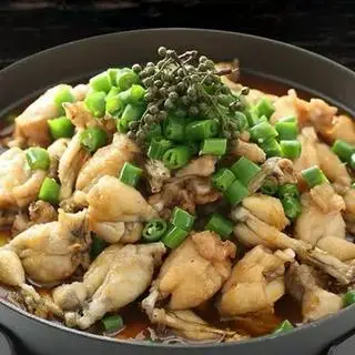 Hình ảnh Ếch sốt tiêu xanh