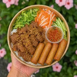 Hình ảnh Bún thịt xào đặc biệt