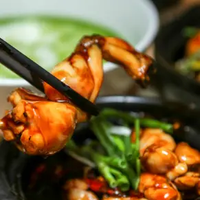 Hình ảnh Cháo ếch 2 con